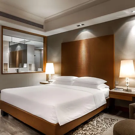 Hyatt Ahmedabad Exterior photo A room at the Taj Mahal Palace
