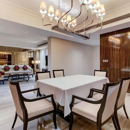 Hyatt Ahmedabad Exterior photo A dining room